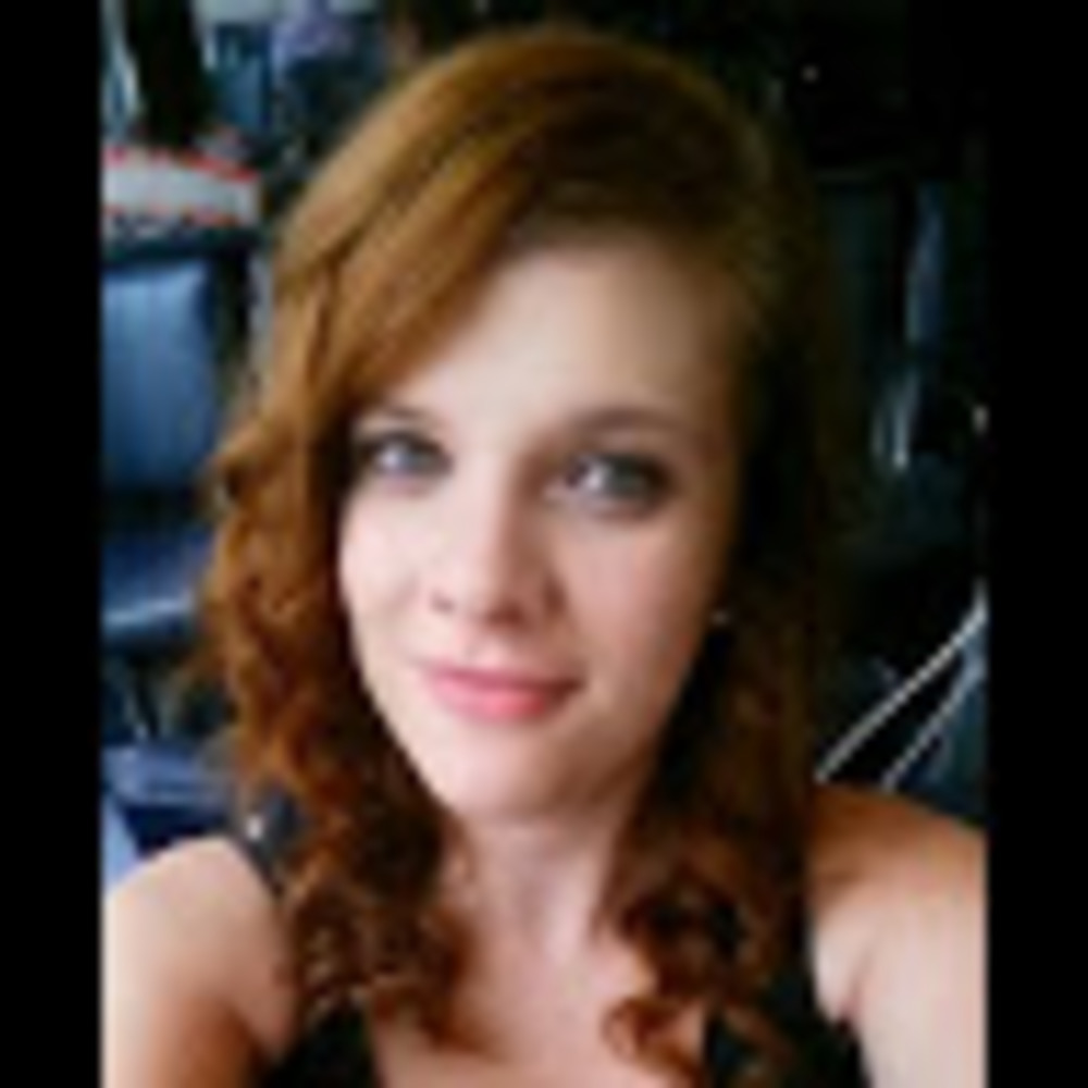 Meet your Posher, Alicia